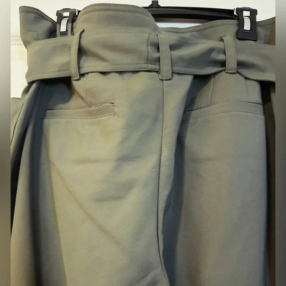 Gabrielle Union Army Green Pants - Picture 7 of 7